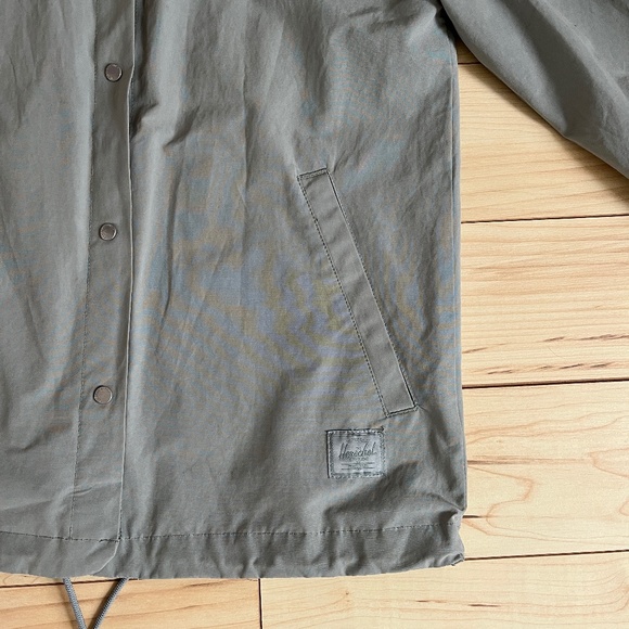 Herschel Supply Co. Coach Jacket - Small - Picture 3 of 3